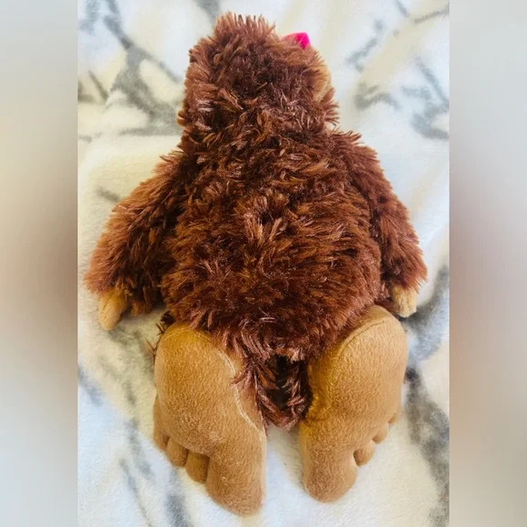 “Miss Bigfoot Shesquatch” Sasquatch 12” Plush Toy - EUC - Picture 5 of 8